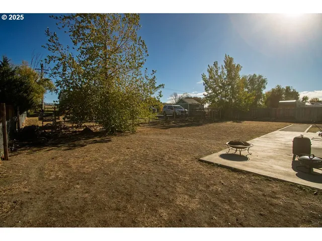 a view of house with outdoor space