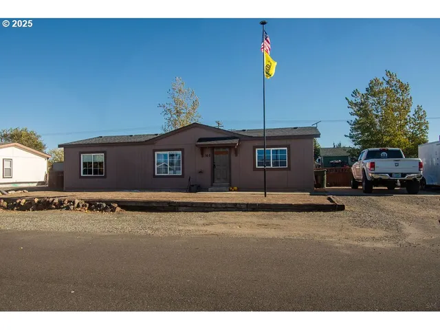 $250,000 | 165 Kristen Drive, Irrigon, OR 97844