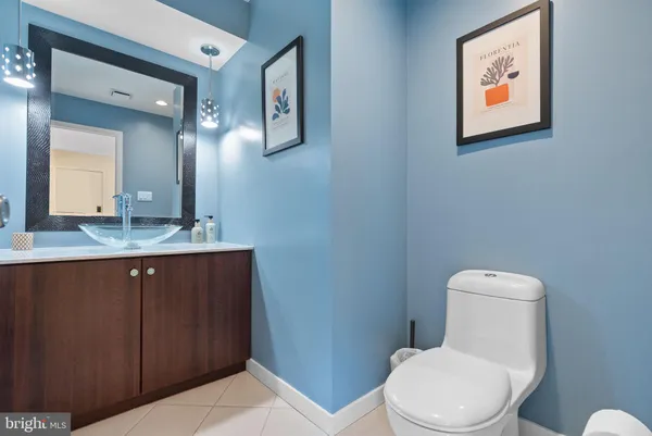 $899,900 | 24 Yorkshire Drive, Voorhees, NJ 08043