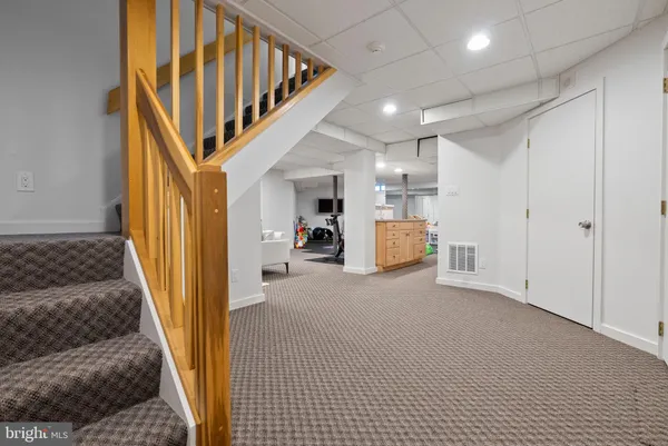 $899,900 | 24 Yorkshire Drive, Voorhees, NJ 08043