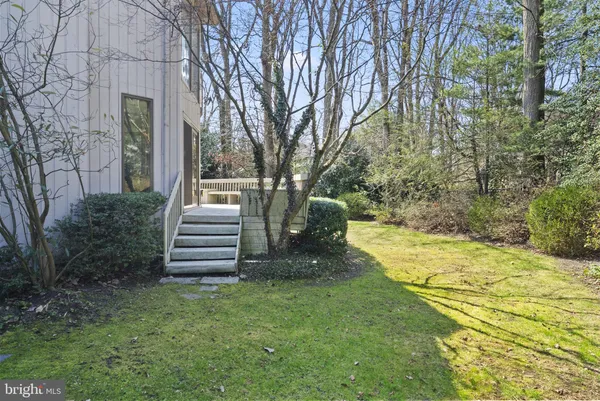 $899,900 | 24 Yorkshire Drive, Voorhees, NJ 08043