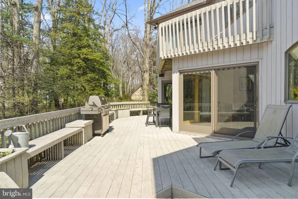 $899,900 | 24 Yorkshire Drive, Voorhees, NJ 08043