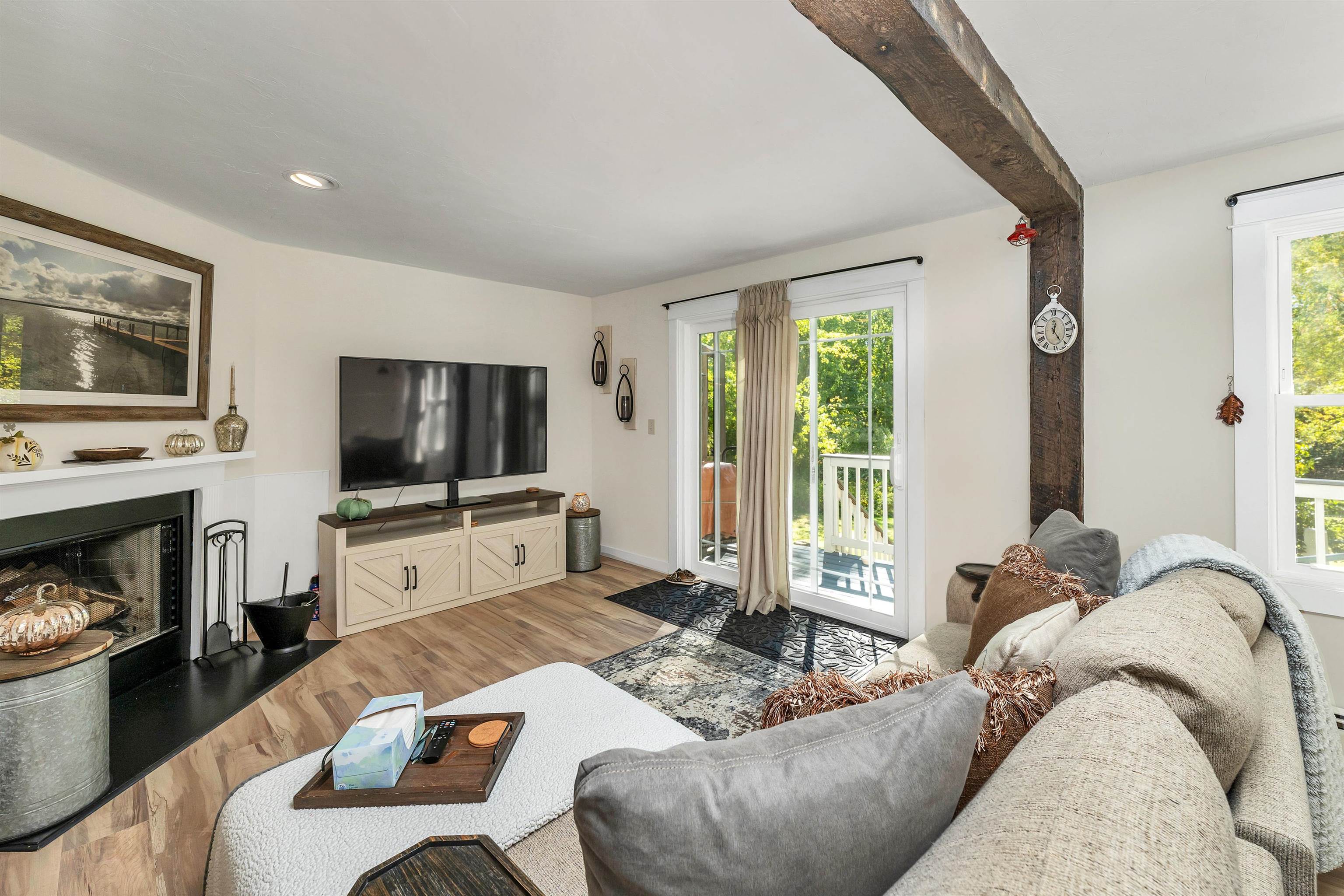 2 Farmhouse Lane, Unit 7 Wolfeboro, NH 03894 - Photo 29 of 60