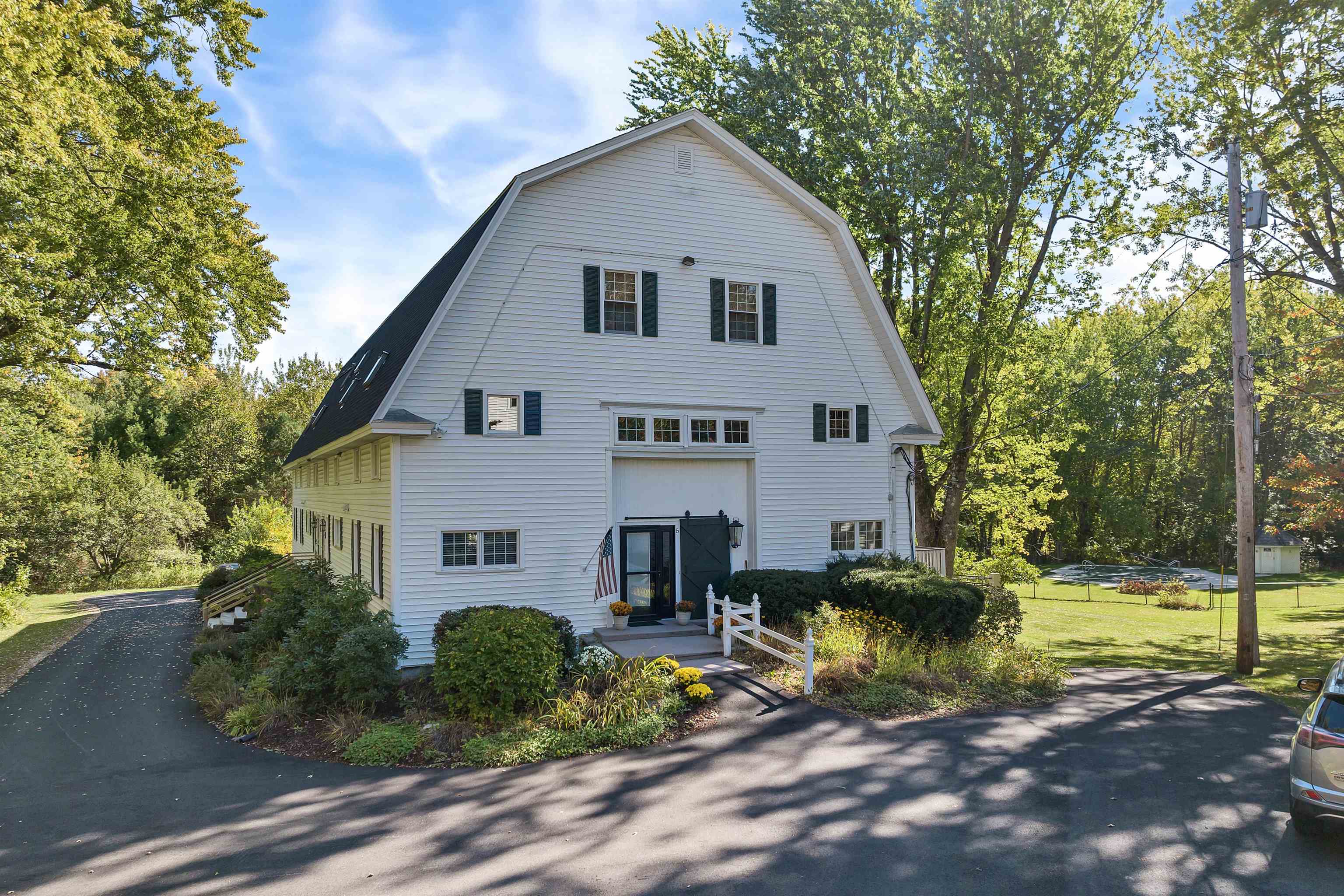 2 Farmhouse Lane, Unit 7 Wolfeboro, NH 03894 - Photo 57 of 60