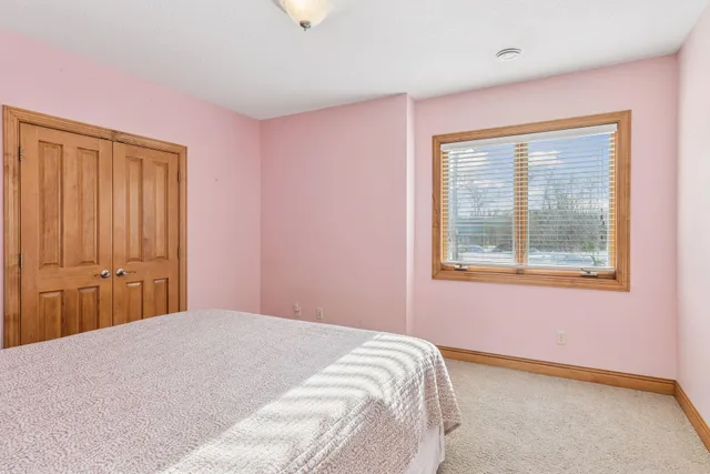 $999,000 | 7455 Fern Court, Loretto, MN 55357