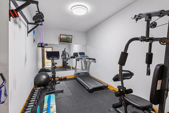 $999,000 | 7455 Fern Court, Loretto, MN 55357