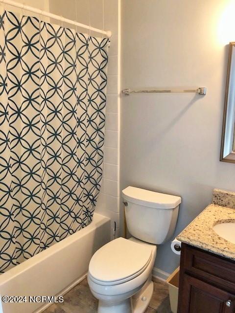 9201 Coast Guard Road, Unit I 201 Emerald Isle, NC 28594 - Photo 18 of 20 upstairs bathroom