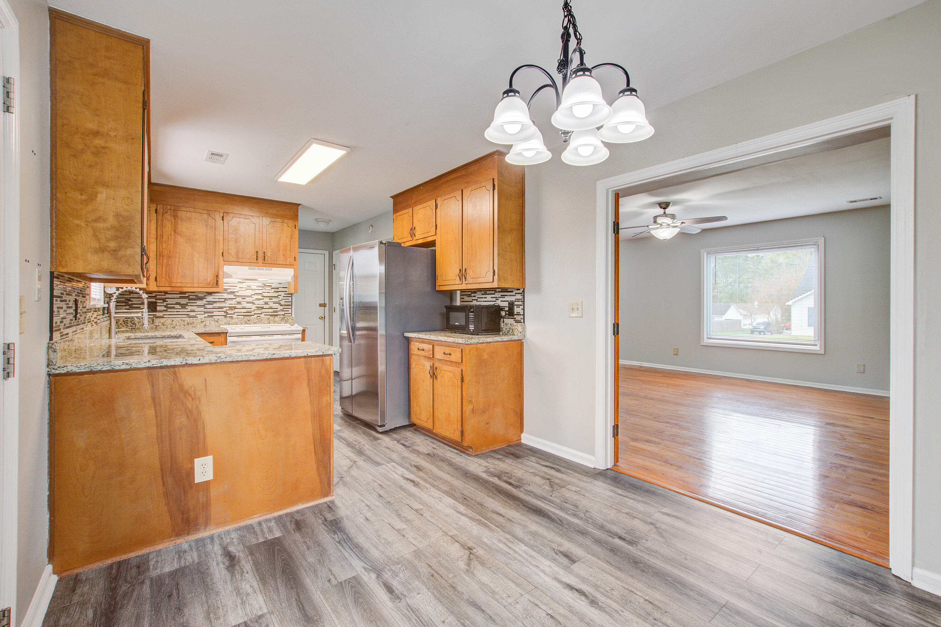 141 Persimmon Circle Goose Creek, SC 29445 - Photo 16 of 43 141 (16)