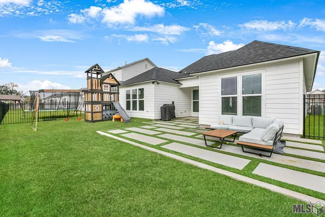 $435,000 | 3146 Woodgrove Way, Baton Rouge, LA 70810