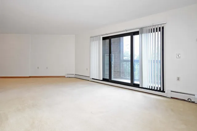 $79,900 | 6615 Lake Shore Drive South, Unit 603, Richfield, MN 55423