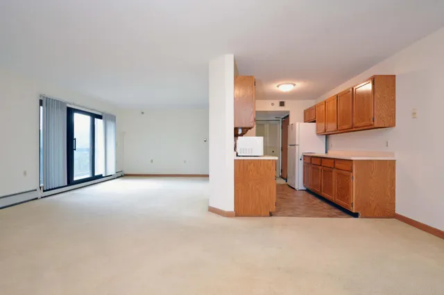 $79,900 | 6615 Lake Shore Drive South, Unit 603, Richfield, MN 55423