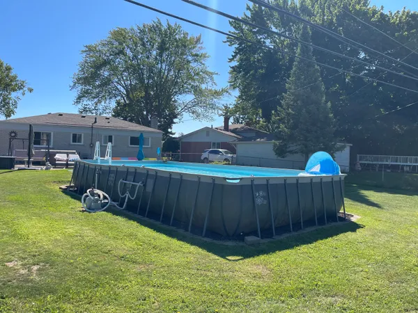 $240,000 | 29379 Newport Drive, Warren, MI 48088