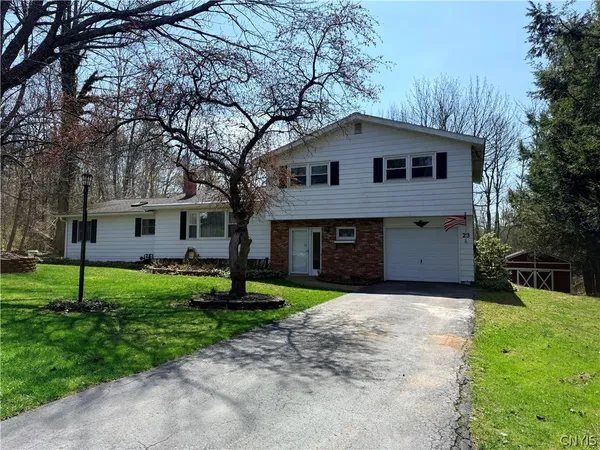 $325,000 | 23 Candlewood Drive, Scriba, NY 13126
