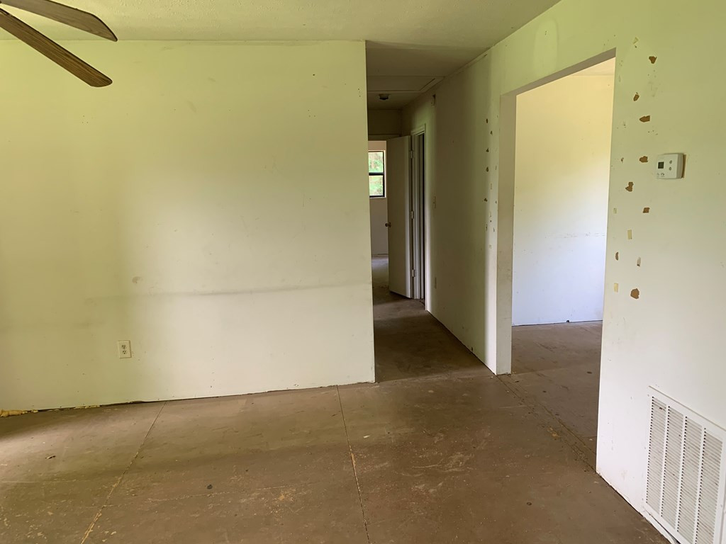 1729 Bonham Road Saluda, SC 29138 - Photo 17 of 24 Gallery Image 17