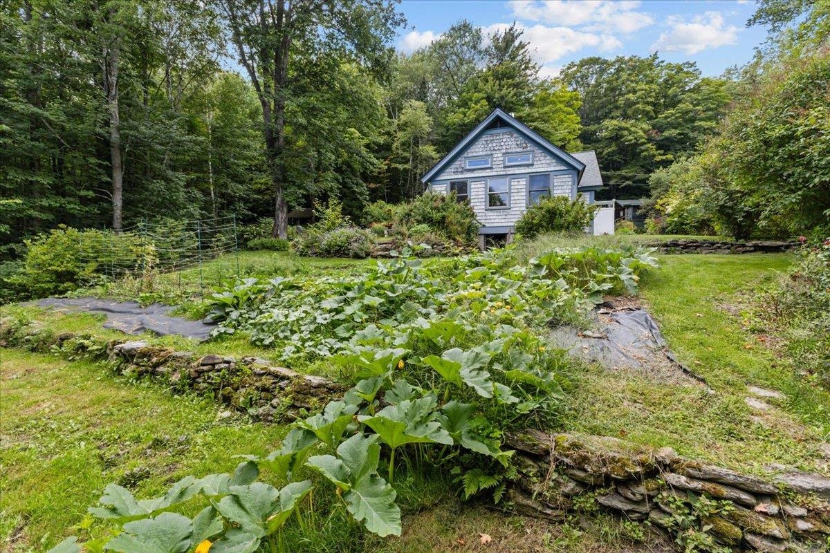 61 Bear Road Warren, VT 05674 - Photo 38 of 60 Gallery Image 38
