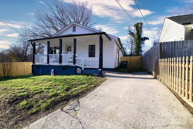 $275,000 | 98 Ring Avenue Southwest, Concord, NC 28025