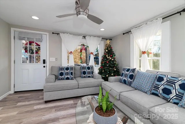 $275,000 | 98 Ring Avenue Southwest, Concord, NC 28025