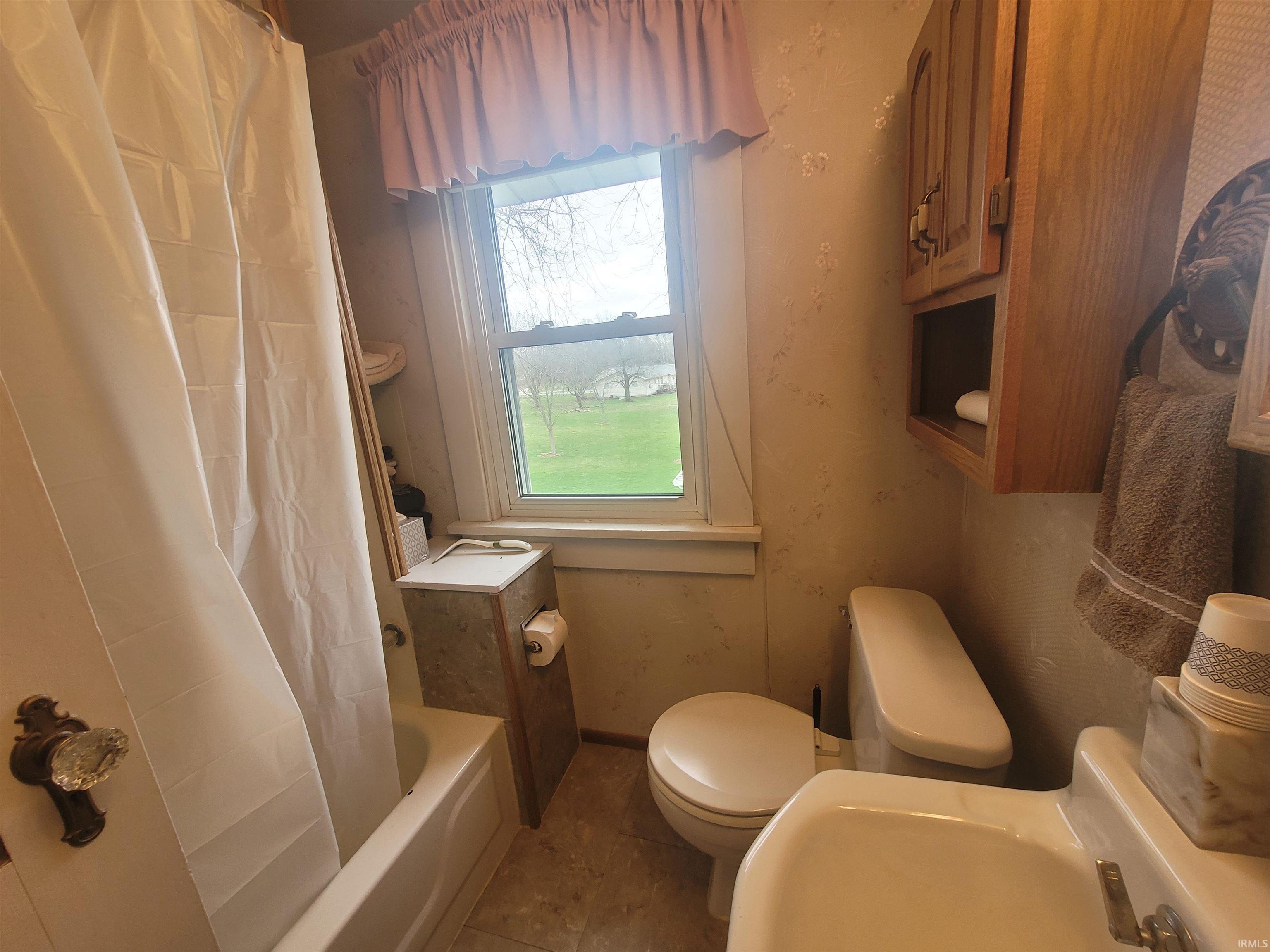 11630 Highway 27 Fort Wayne, IN 46816 - Photo 14 of 23