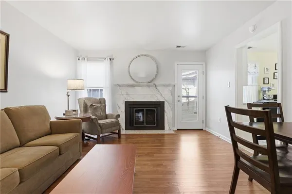 $329,900 | 233 Roscommon Place, Canonsburg, PA 15317