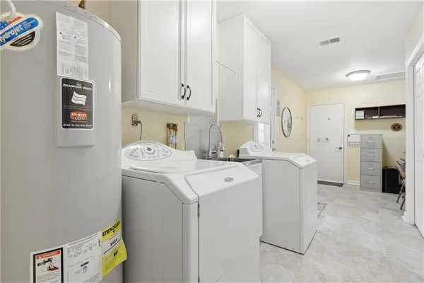 $329,900 | 233 Roscommon Place, Canonsburg, PA 15317
