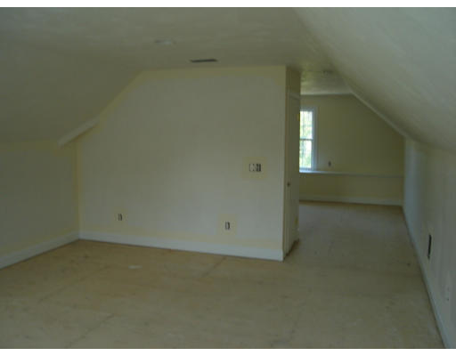 9 Pine House Road Millis, MA 02054 - Photo 6 of 13 Gallery Image 6