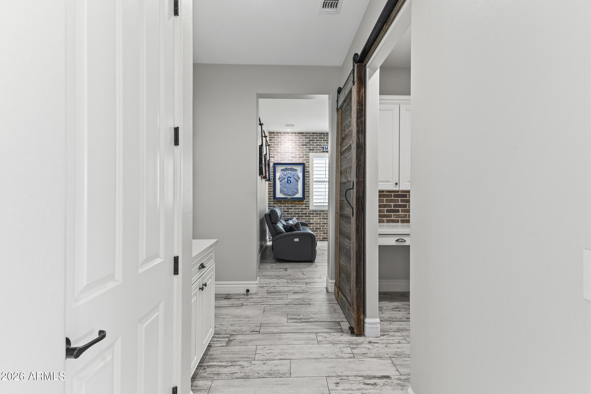 3580 East Azalea Drive Chandler, AZ 85286 - Photo 11 of 129 Hallway