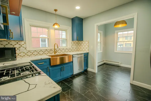 $2,650 | 331 Sloan Avenue, Collingswood, NJ 08107