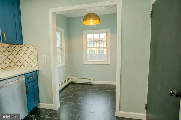 $2,650 | 331 Sloan Avenue, Collingswood, NJ 08107