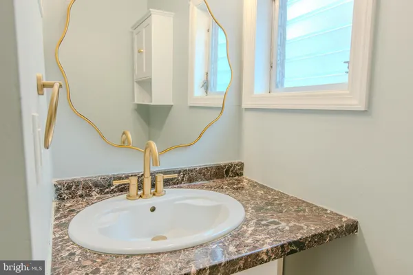 $2,650 | 331 Sloan Avenue, Collingswood, NJ 08107