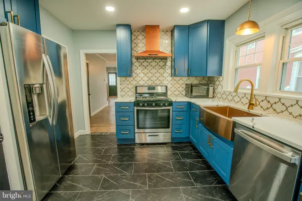 $2,650 | 331 Sloan Avenue, Collingswood, NJ 08107