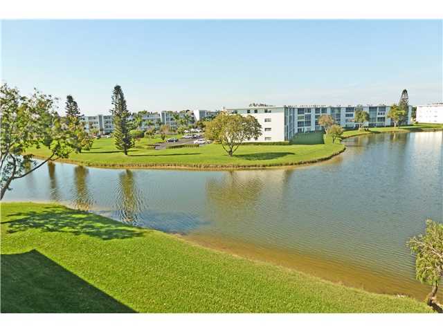 4034 Wolverton East, Unit 4034 Boca Raton, FL 33434 - Photo 1 of 16 Primary Photo