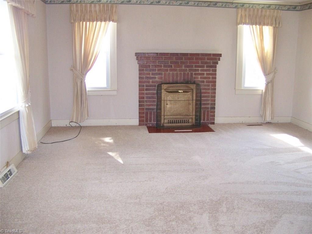 2655 Wards Gap Road Mount Airy, NC 27030 - Photo 5 of 15 Gallery Image 5