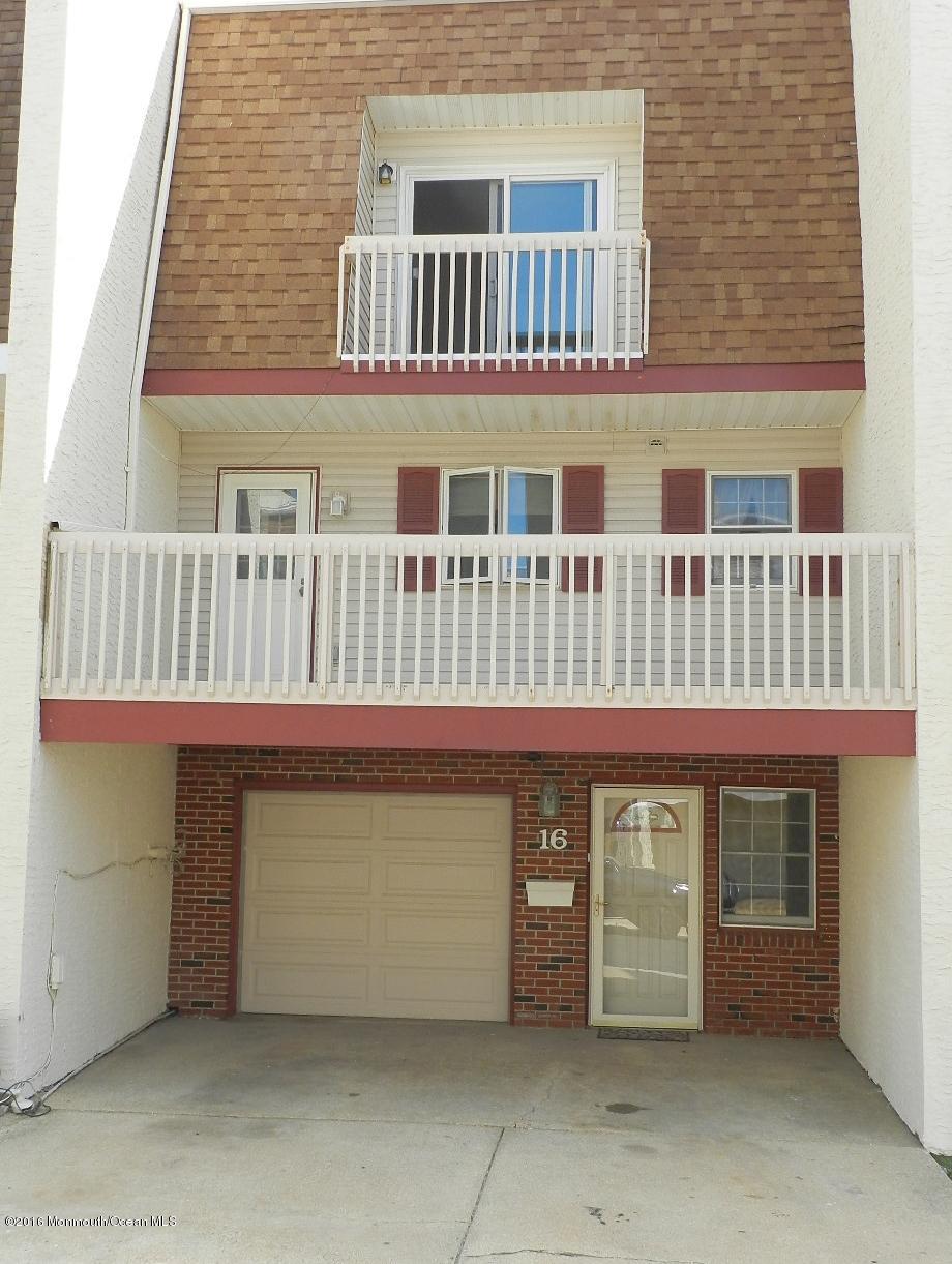 16 Village Road Sea Bright, NJ 07760 - Photo 2 of 19 DSCN4855