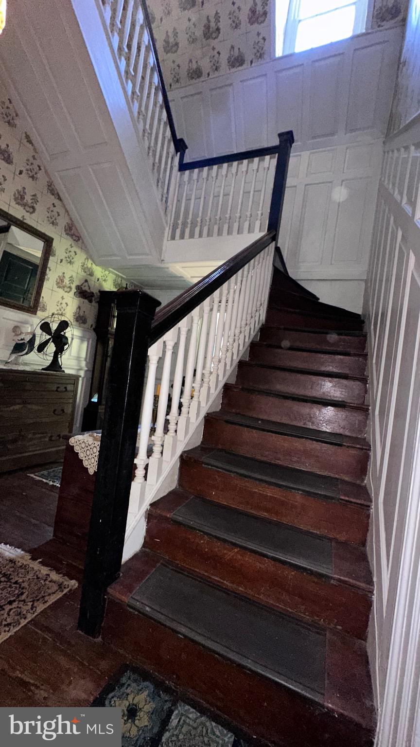 2788 Great Oak Road Warfield, VA 23889 - Photo 27 of 68 grand staircase