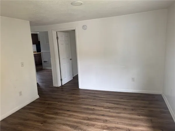 $900 | 8573 Main Street, Unit 201D, Campbell, NY 14821