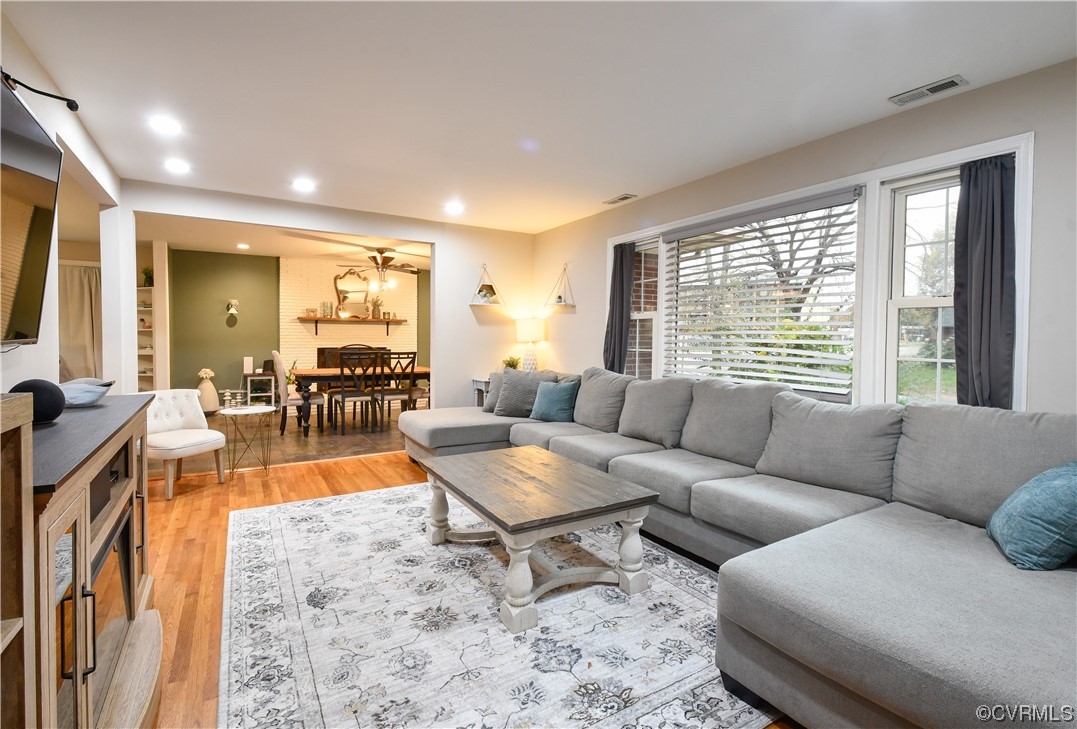 1609 Wentbridge Road Richmond, VA 23227 - Photo 5 of 41 Gallery Image 5