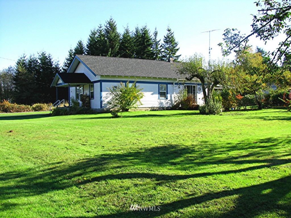 1647 East Smith Road Bellingham, WA 98226 - Photo 1 of 16