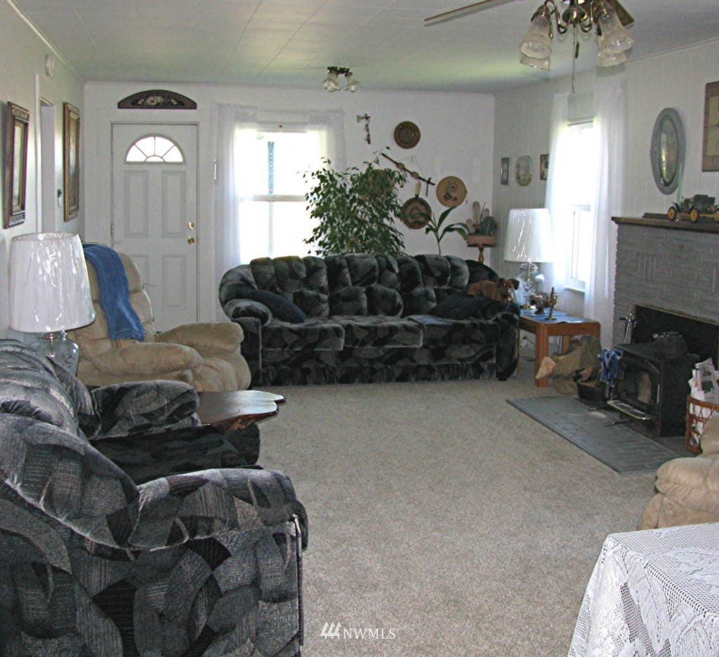 1647 East Smith Road Bellingham, WA 98226 - Photo 13 of 16