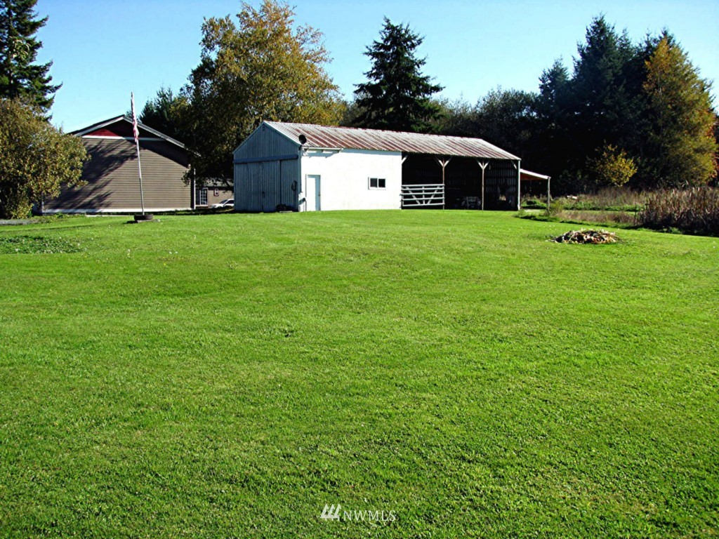 1647 East Smith Road Bellingham, WA 98226 - Photo 5 of 16
