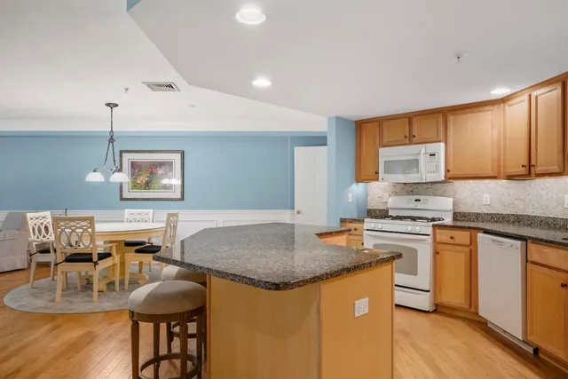 $495,000 | 5 Sterling Hill Lane, Unit 514, Exeter, NH 03833