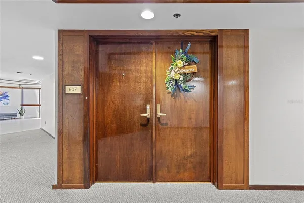 a view of entryway with livingroom and furniture