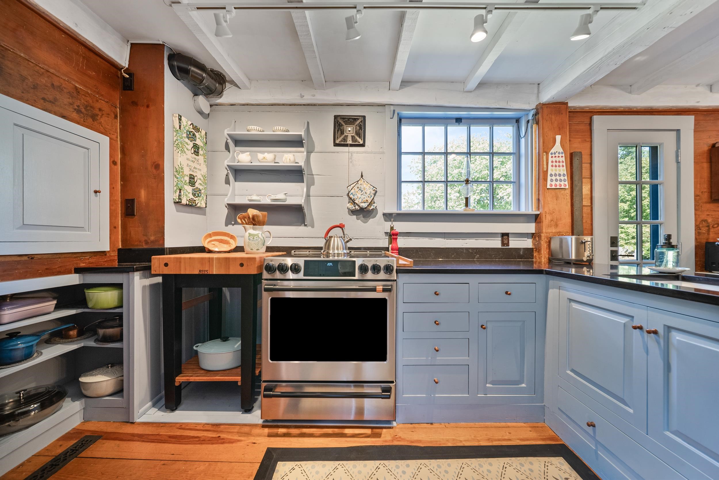 59 Goldsmith Road Wilton, NH 03086 - Photo 6 of 60 Gallery Image 6