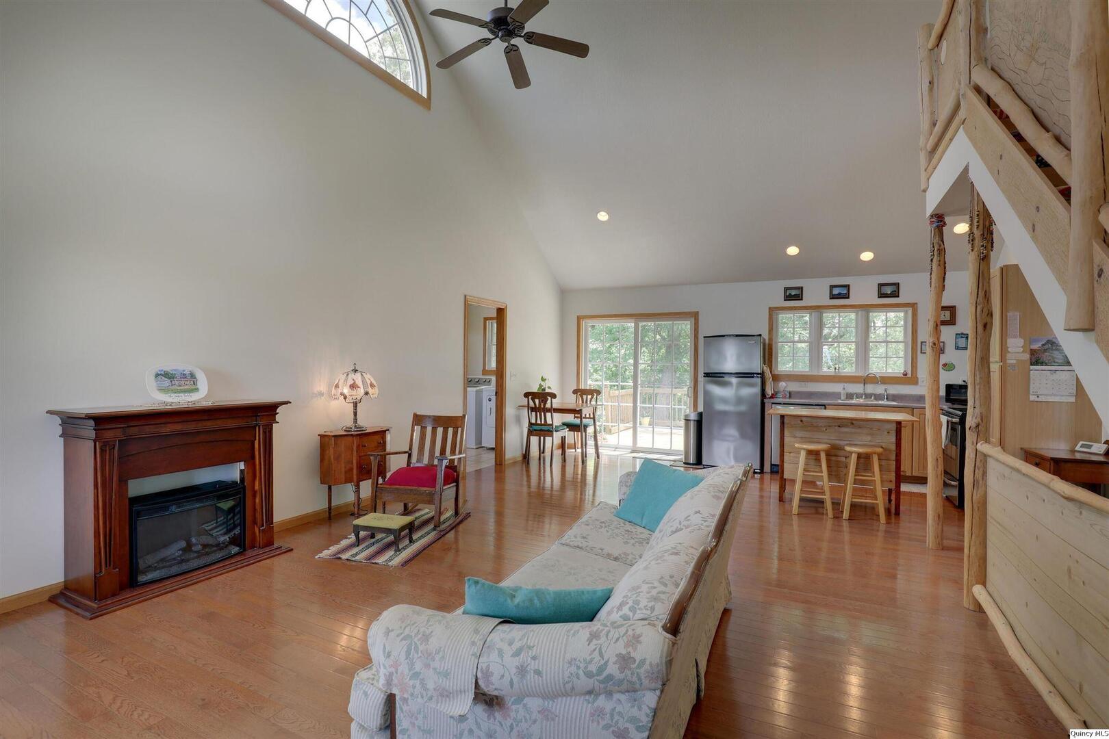 2212 North 1210th Avenue Camp Point, IL 62320 - Photo 12 of 36