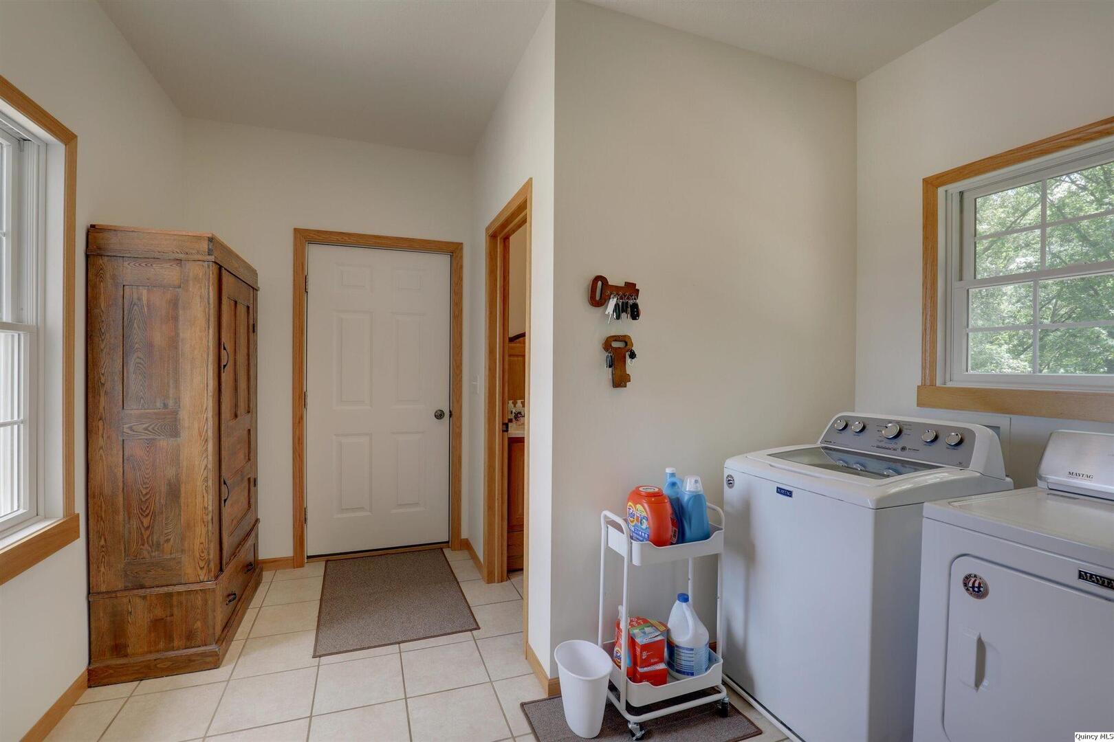 2212 North 1210th Avenue Camp Point, IL 62320 - Photo 17 of 36