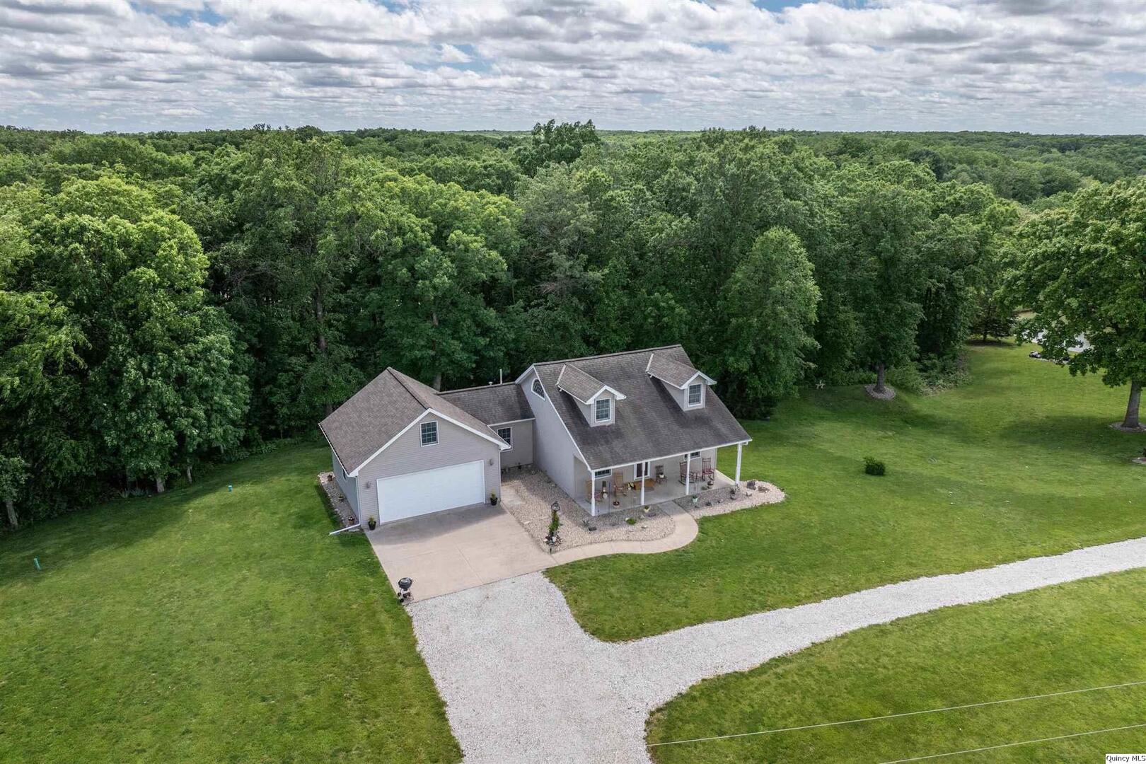 2212 North 1210th Avenue Camp Point, IL 62320 - Photo 35 of 36