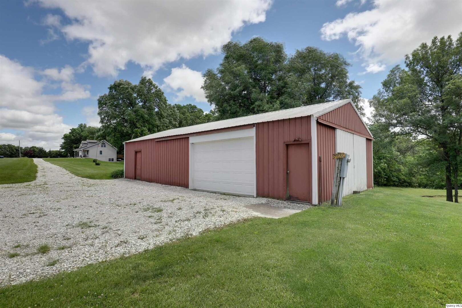 2212 North 1210th Avenue Camp Point, IL 62320 - Photo 7 of 36