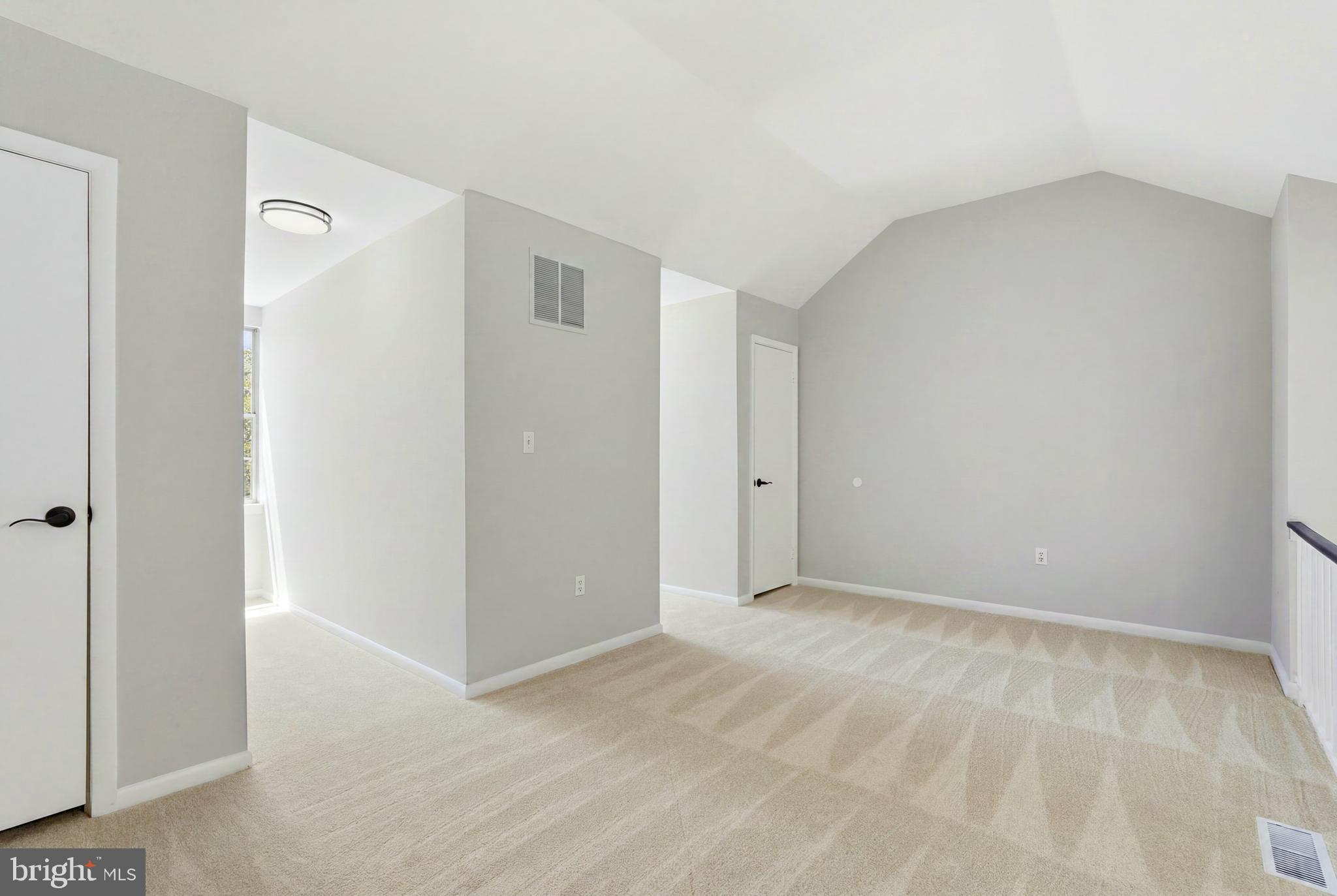 3682 Masthead Trail Triangle, VA 22172 - Photo 38 of 53 a view of an empty room