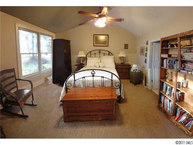 6646 Raymond Helms Road Waxhaw, NC 28173 - Photo 11 of 16