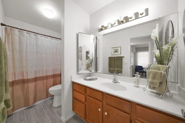 $4,200 | 11010 West Poinsettia Drive, Avondale, AZ 85392