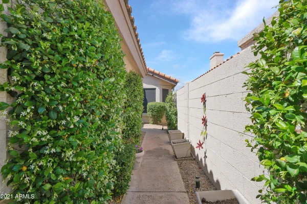 $4,200 | 11010 West Poinsettia Drive, Avondale, AZ 85392